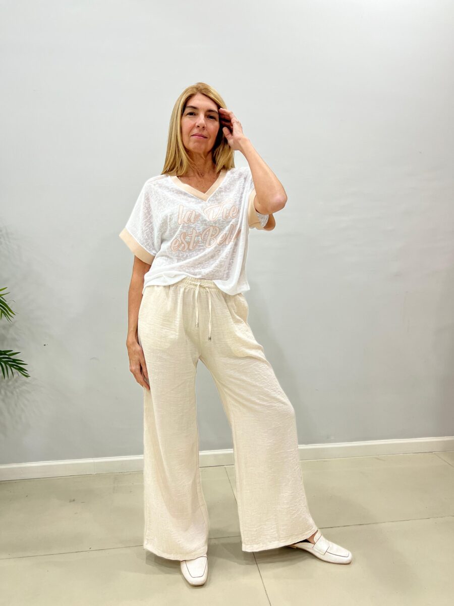 REMERA LA VIE EST BELLE