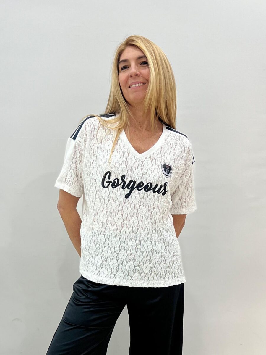 REMERA GORGEOUS