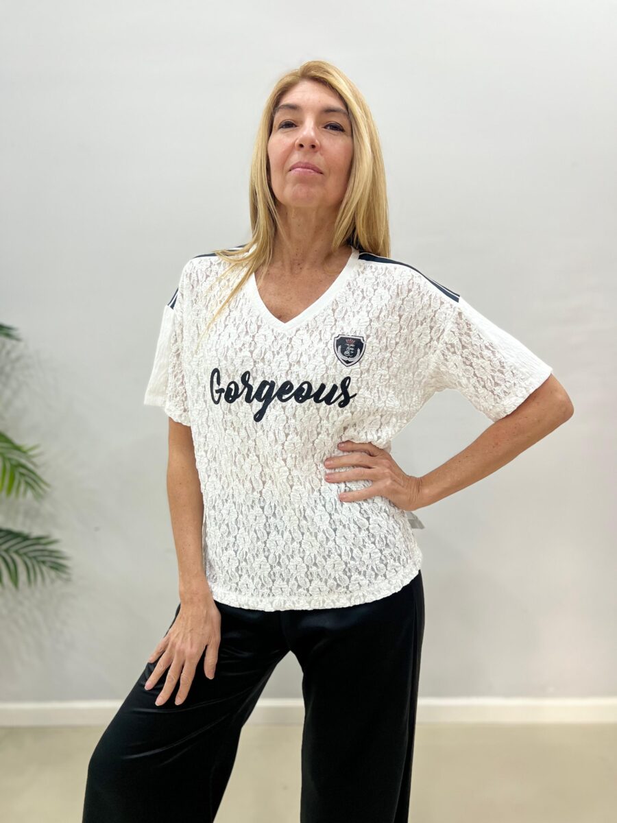 REMERA GORGEOUS